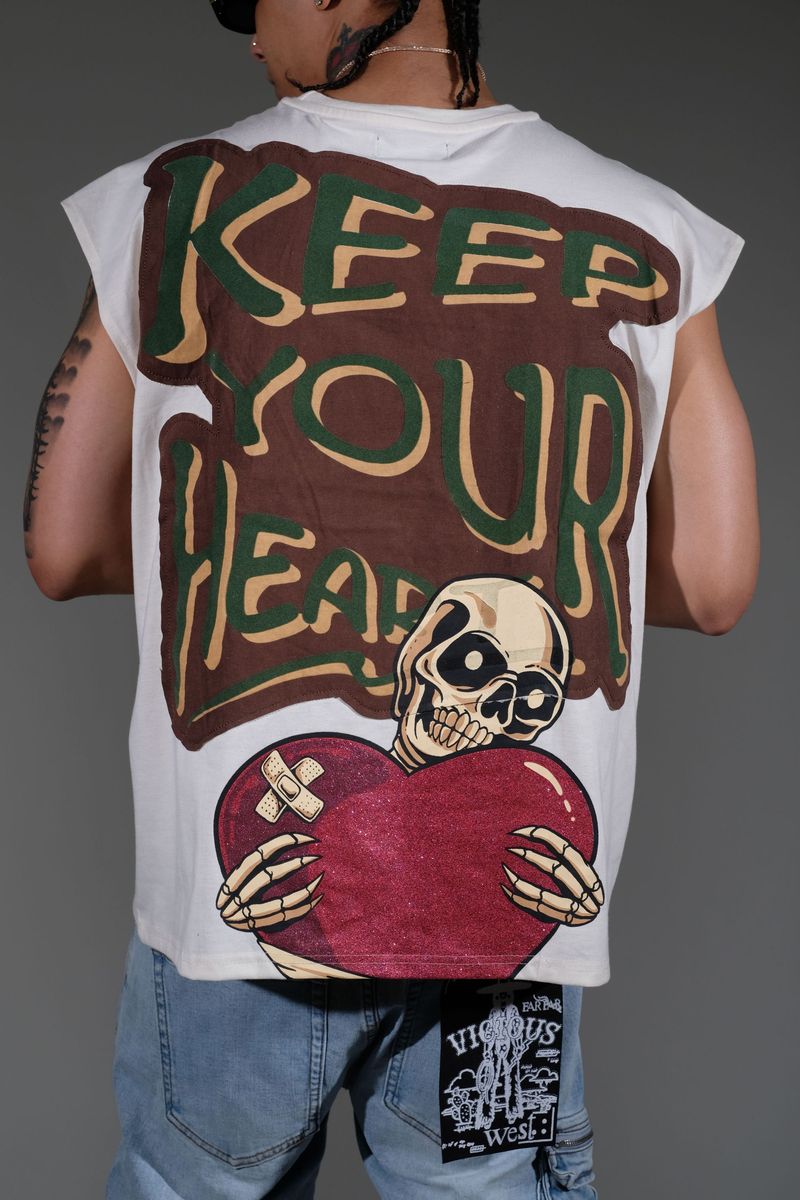 Keep your heart sleeveless shirt (GN6156-NAW)