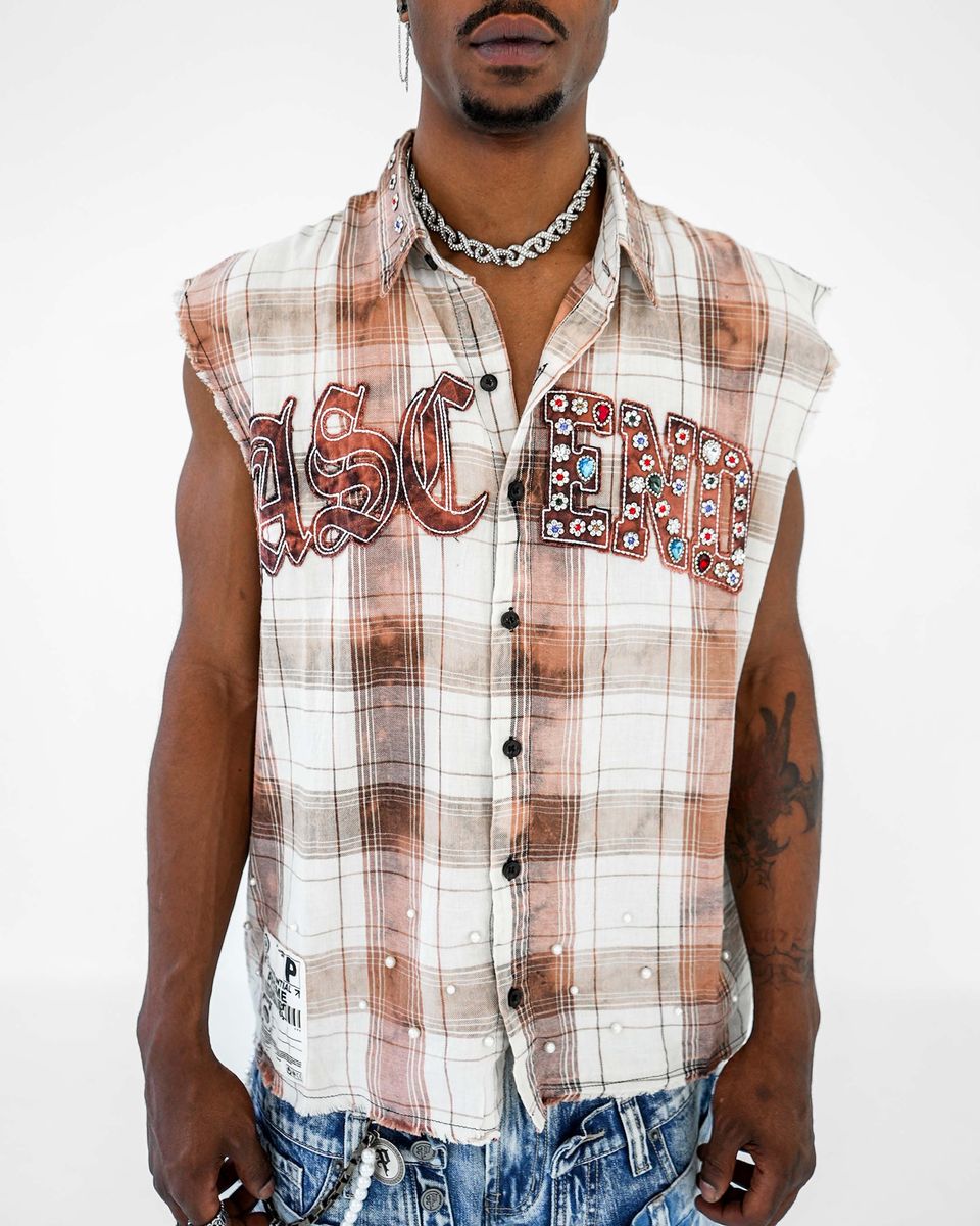 FRAYED MUSCLE YARN DYE PLAID SHIRT WITH APPLIQUE AND COLOR RHINESTONES