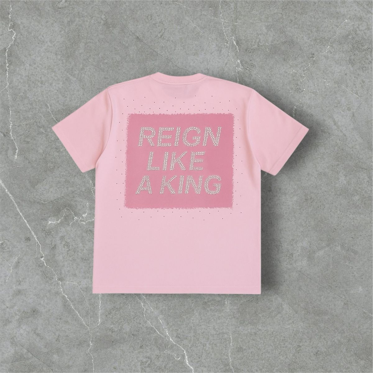 RST-126 PINK REIGN LIKE A KING DIAMONDS HEAVYWEIGHT TEE