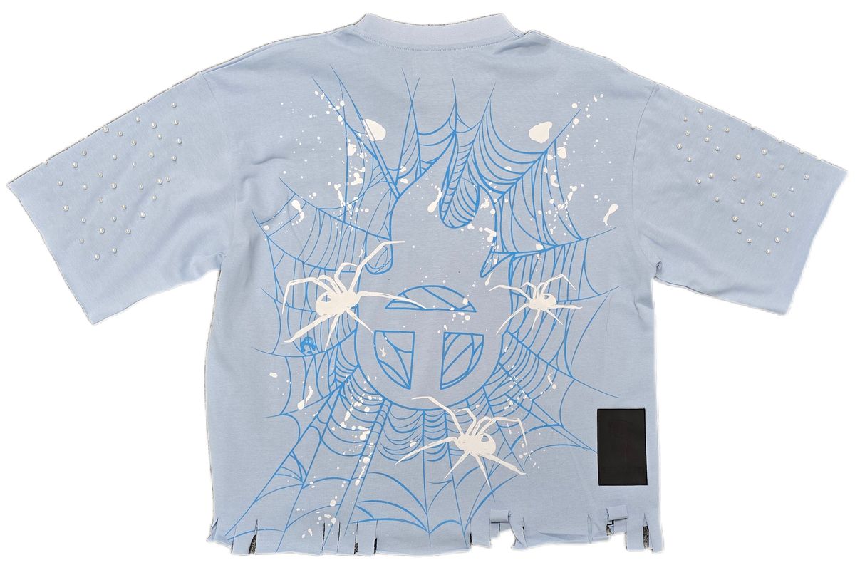 SPIDER PEARL TEE - LIGHT BLUE
