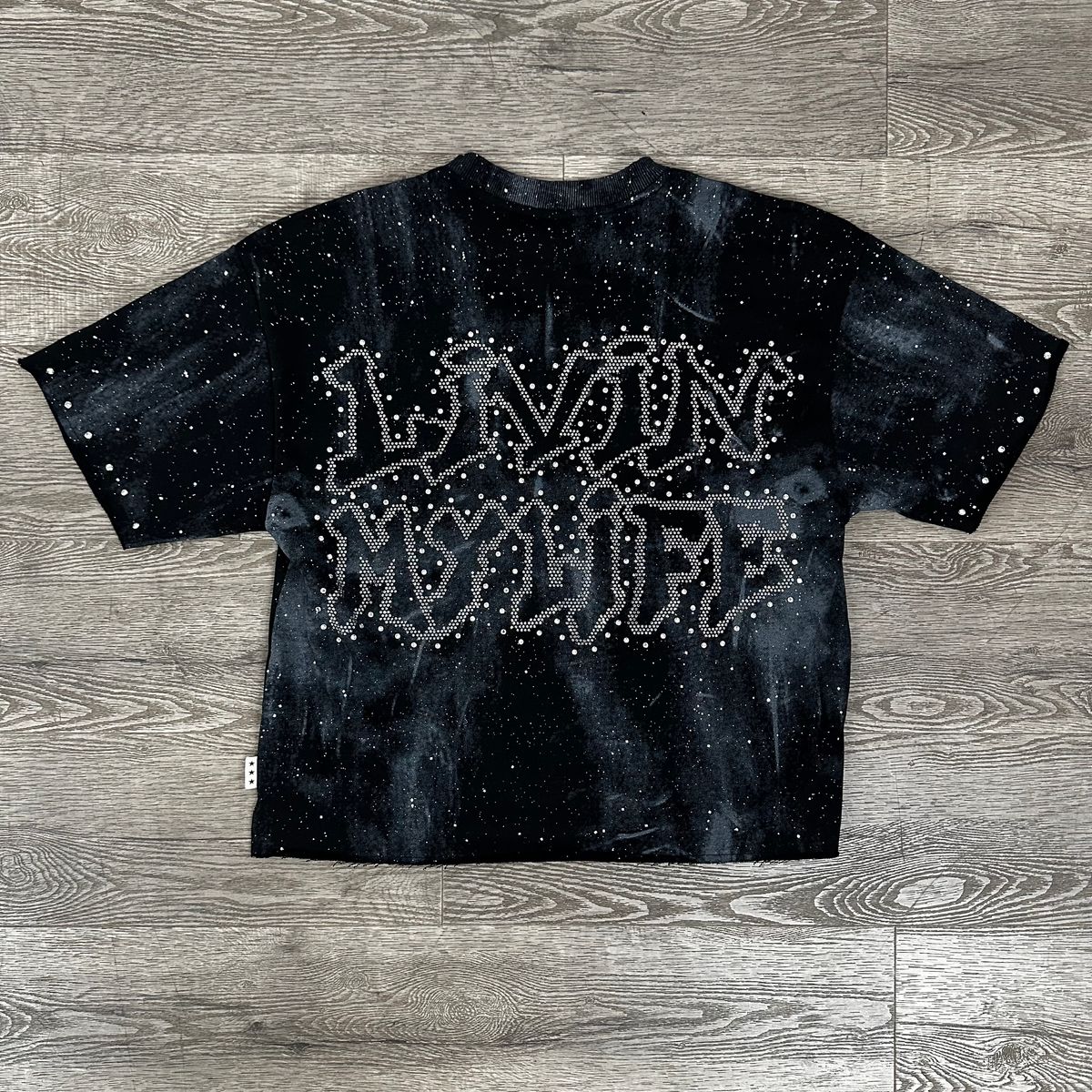 "LIVIN" F-TERRY CROPPED T-SHIRT - BLACK