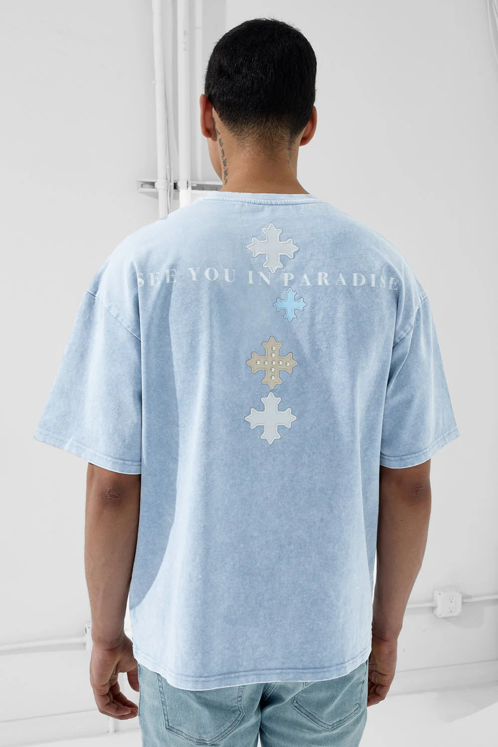 Utopia T-Shirt - Ice Blue