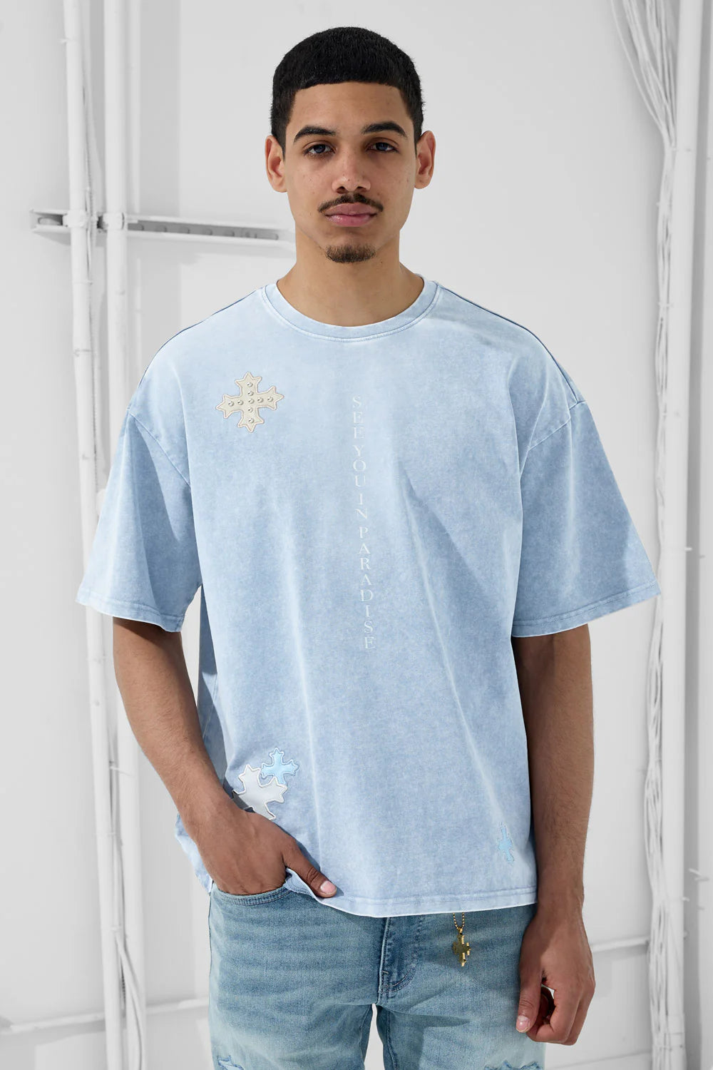 Utopia T-Shirt - Ice Blue